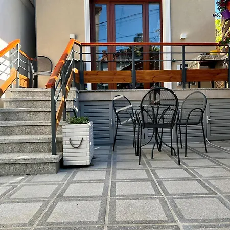 Modern Artdeco Citycenter Daire
